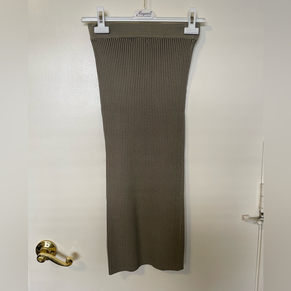 Annie Bing Julian Skirt in Khaki color -BRAND NEW